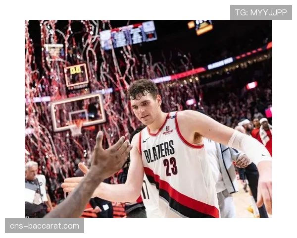 多诺万-克林根获月最佳防守提名，开拓者内线防守升级